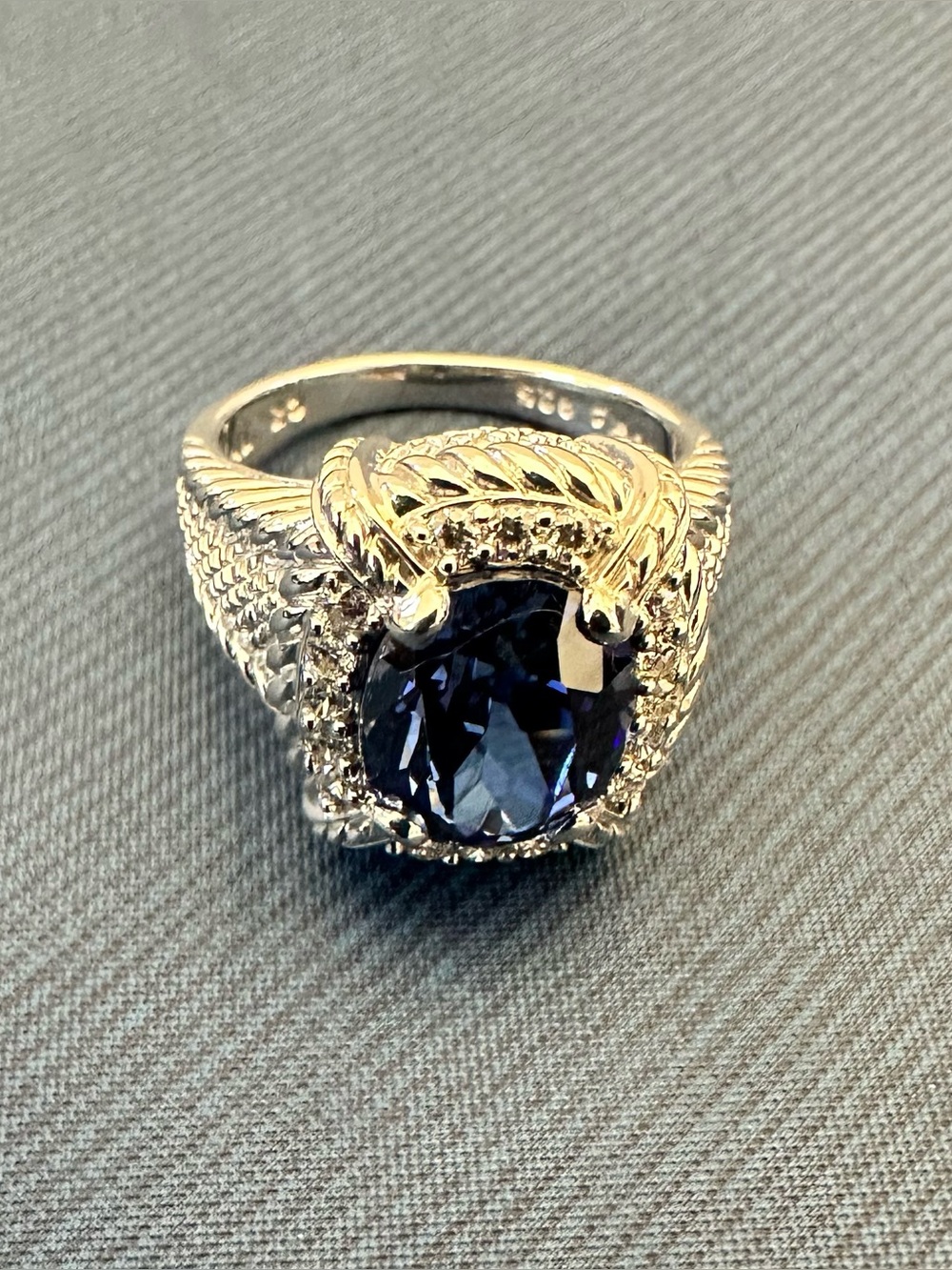 Ripka 925 Sterling Silver Royal Sapphire Blue Halo Ring Size 8 (9.8g)